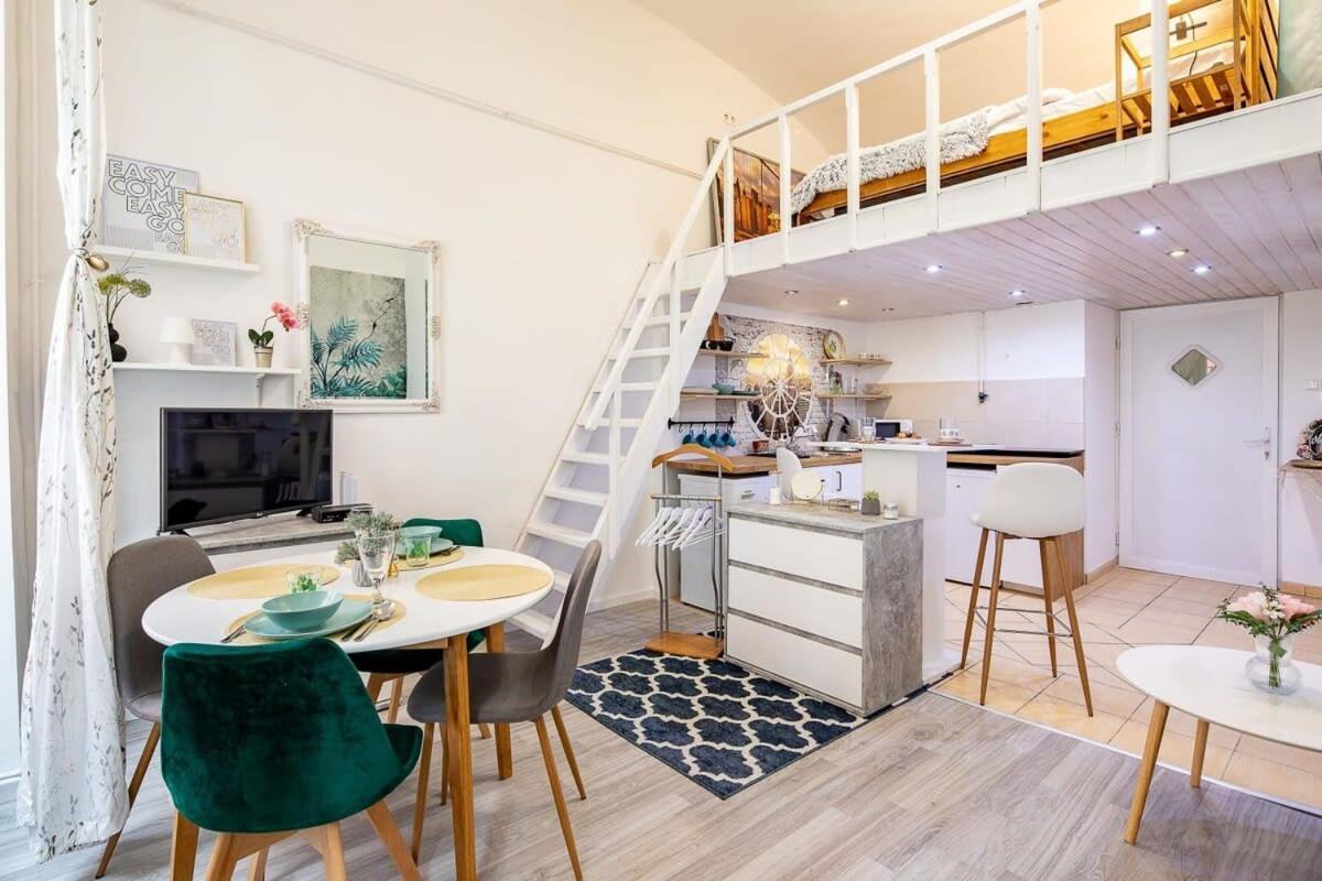 Charming Cozy Downtown Heaven For 2 Appartement *
